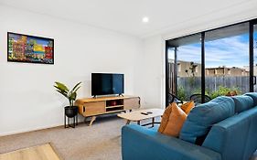 City Escape 1Br Apartment With Free Carpark